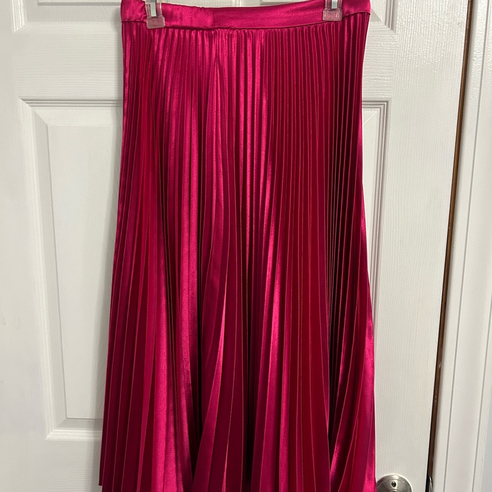 Entro Pink Satin Pleated Maxi Skirt
